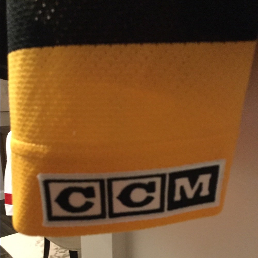 NHL penguins Vintage Jersey - Picture 5 of 5